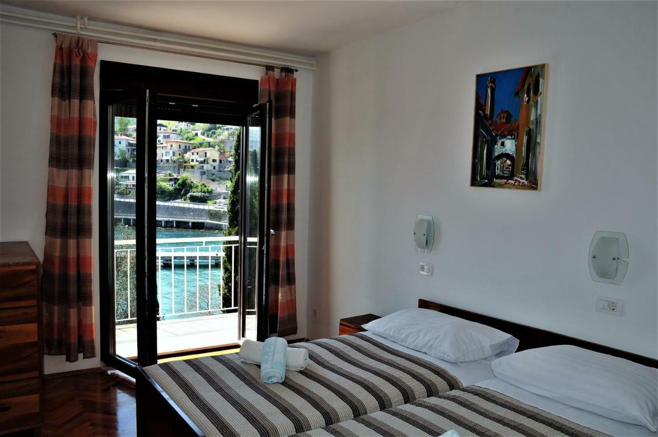 Apartmani Kadmen Ika Ngoại thất bức ảnh